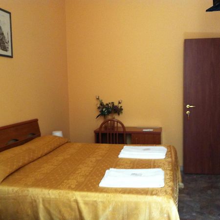 San Daniele Bundi House Hotell Roma Eksteriør bilde