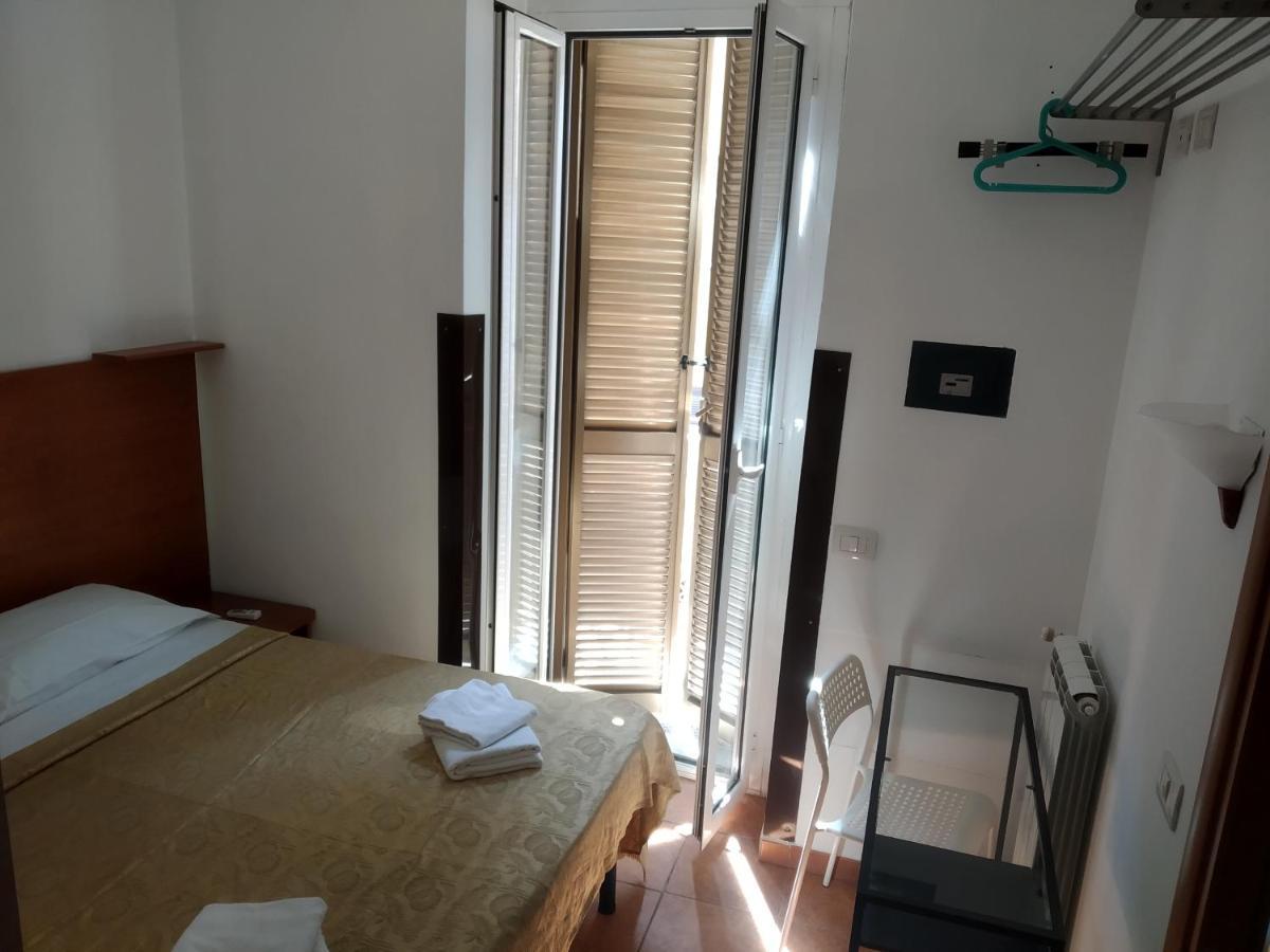 San Daniele Bundi House Hotell Roma Eksteriør bilde
