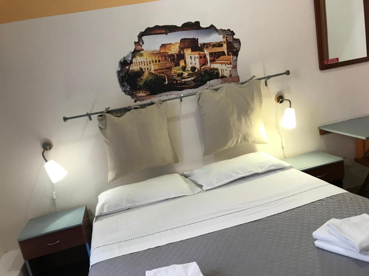 San Daniele Bundi House Hotell Roma Eksteriør bilde