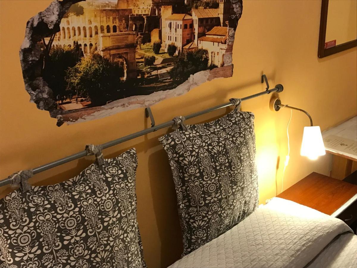 San Daniele Bundi House Hotell Roma Eksteriør bilde